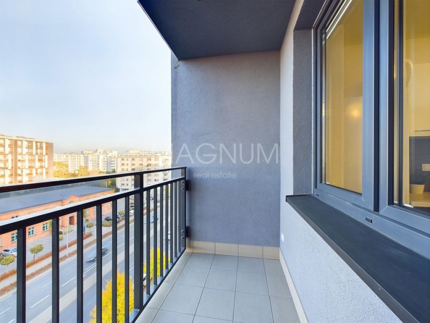 Wygodne mieszkanie 3 pokojowe na Żoliborzu miniaturka 9