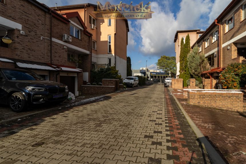 Sprzedam budynek biurowy miniaturka 10