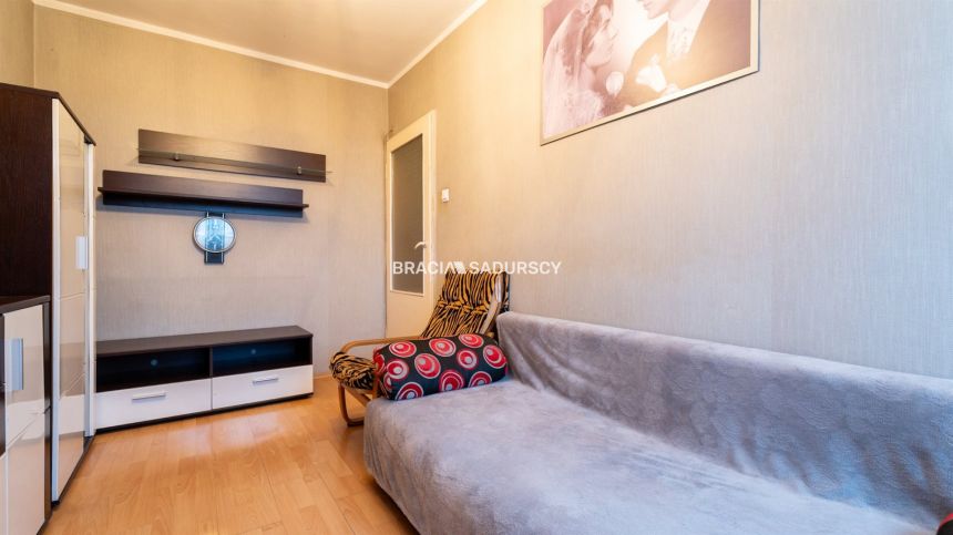 Komadosów | 3 pok. | balkon | piwnica miniaturka 5