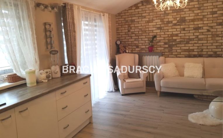 2 pokoje - z balkonem - Borkowska - 44m2 - zdjęcie 1