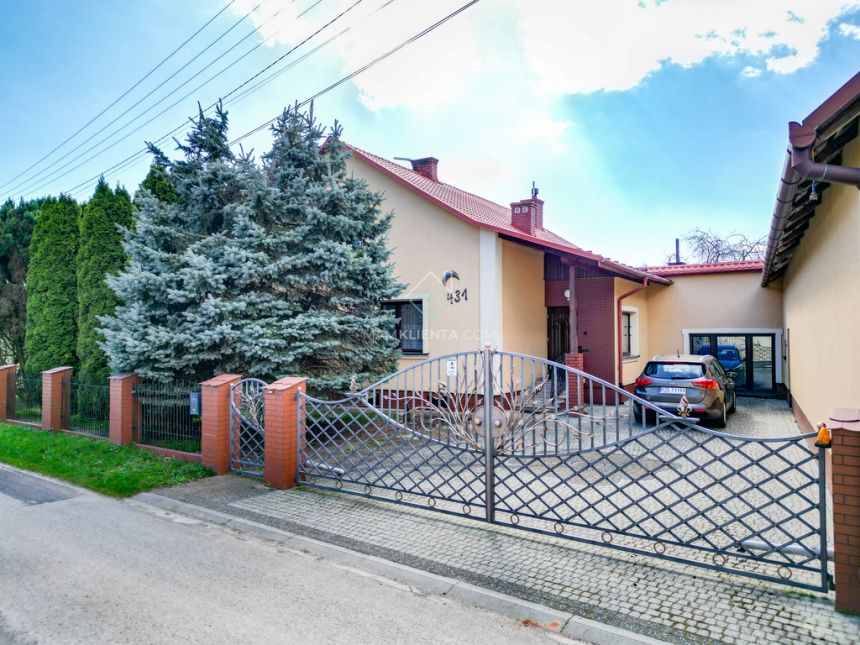Zadbany dom 150 m2, budynek gospodarczy, garaż - zdjęcie 1