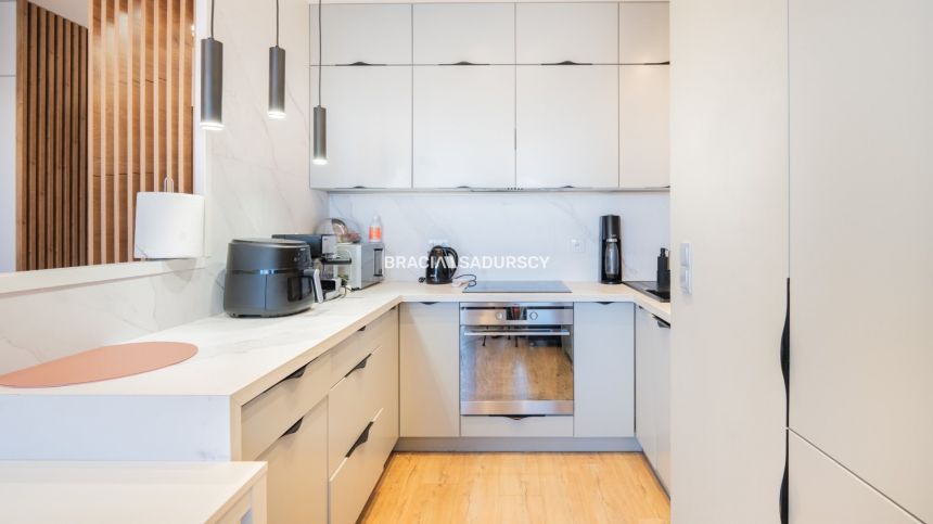 Nowoczesne 2 pokoje z klimatyzacją i balkonem miniaturka 15