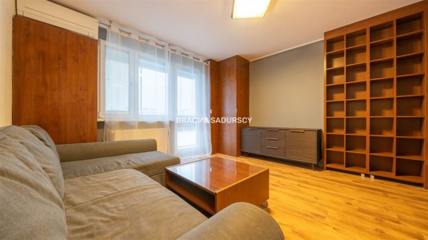 Kraków Os. Tysiąclecia Mieszkanie 47 m2 Umeblowane miniaturka 4