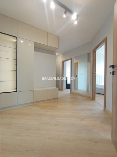 Prandoty - 4 pokoje, 2 balkony,78m2, wys. standard