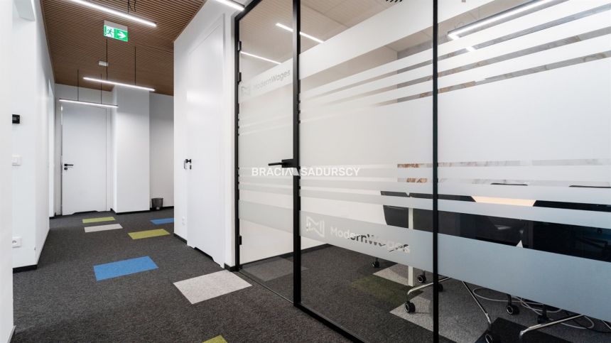 Do wynajęcia nowy lokal usługowy Wysoki Standard miniaturka 27