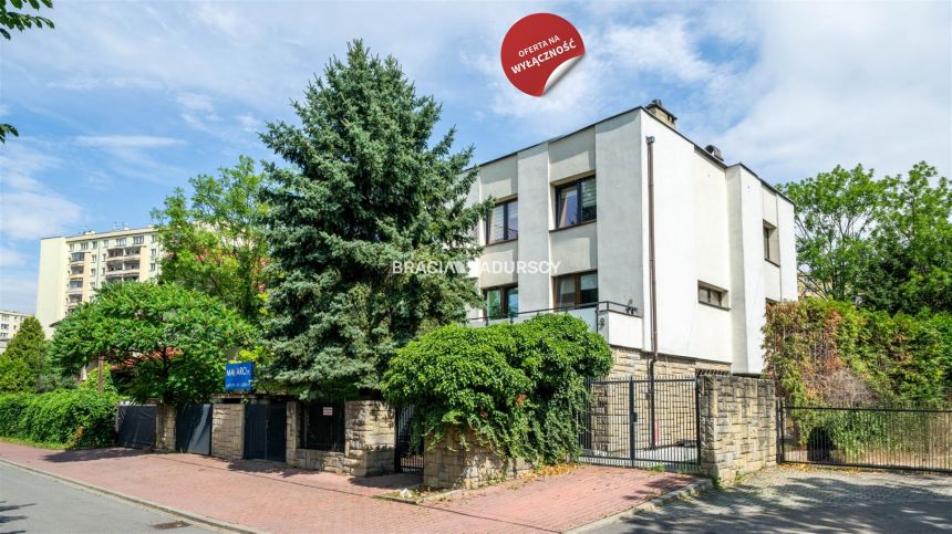 Unikalna nieruchomości z ogromnym potencjałem - zdjęcie 1