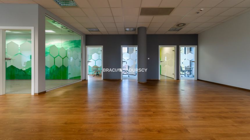 powierzchnia biurowa w nowoczesnym biurowcu miniaturka 10