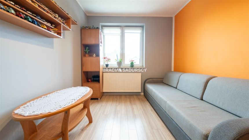 Piękne trzypokojowe mieszkanie w Niepołomicach miniaturka 8