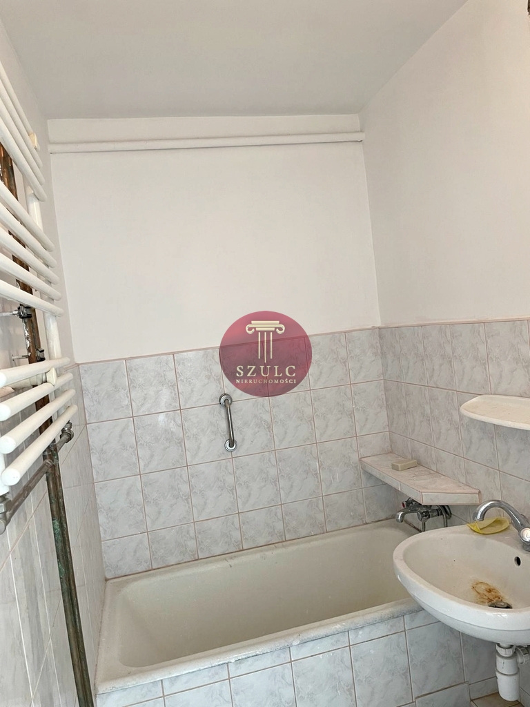 Na sprzedaż dwupokojowe mieszkanie z balkonem. miniaturka 12