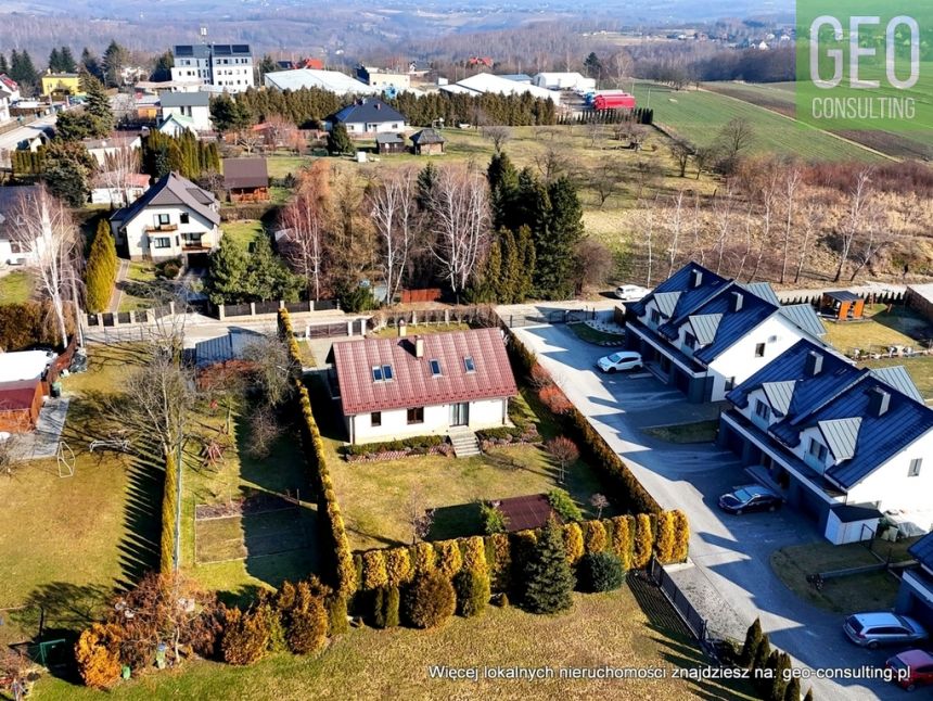 Dom wolnostojący na ładnej 14a działce miniaturka 3