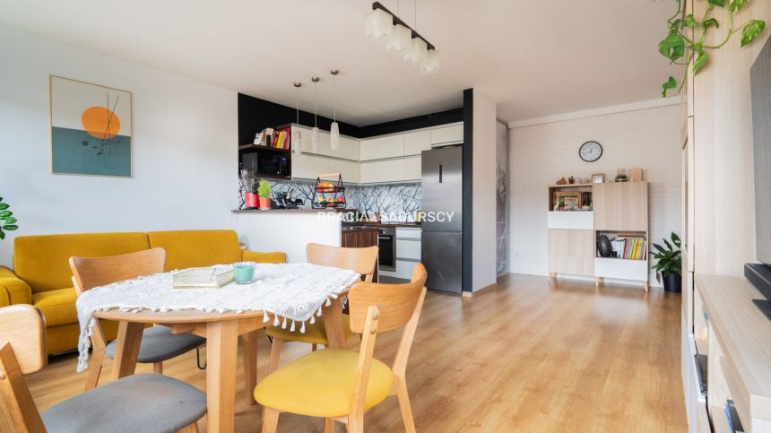 3 pokoje | Bobrzyńskiego | Balkon | Garaż | Ruczaj miniaturka 25