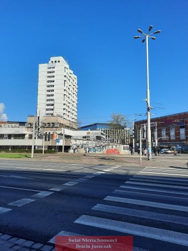 Wrocław Plac Grunwaldzki, 3 500 zł, 87.3 m2, wejście z klatki schodowej