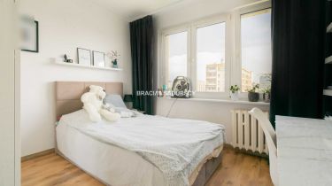 4 pokojowe 65m2, Dobrego Pasterza- Promienistych