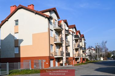 Wrocław Kuźniki, 720 000 zł, 67.2 m2, w niskim bloku