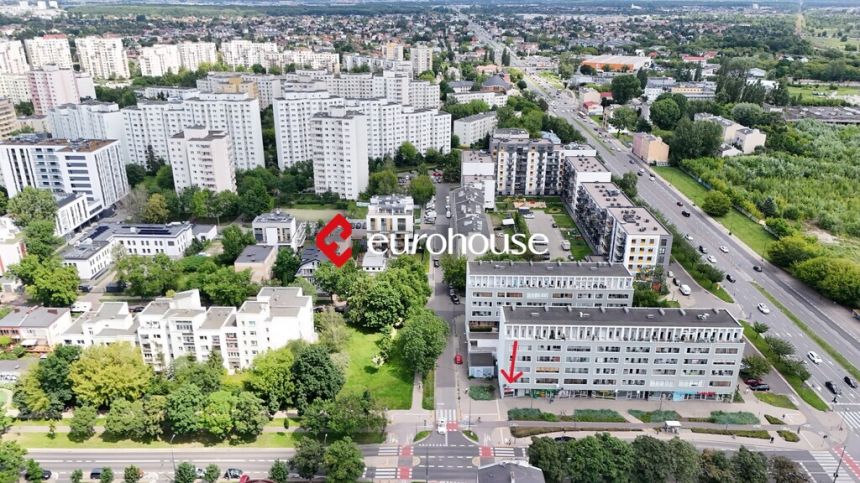 Narożny lokal na wynajem 64,67m2 miniaturka 3