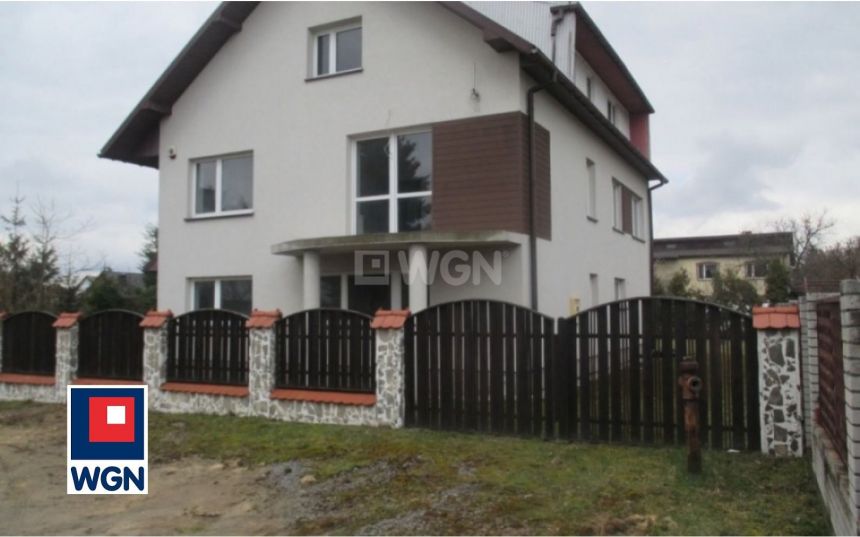 Ogrodzieniec, 676 000 zł, 260 m2, ogrzewanie gazowe - zdjęcie 1