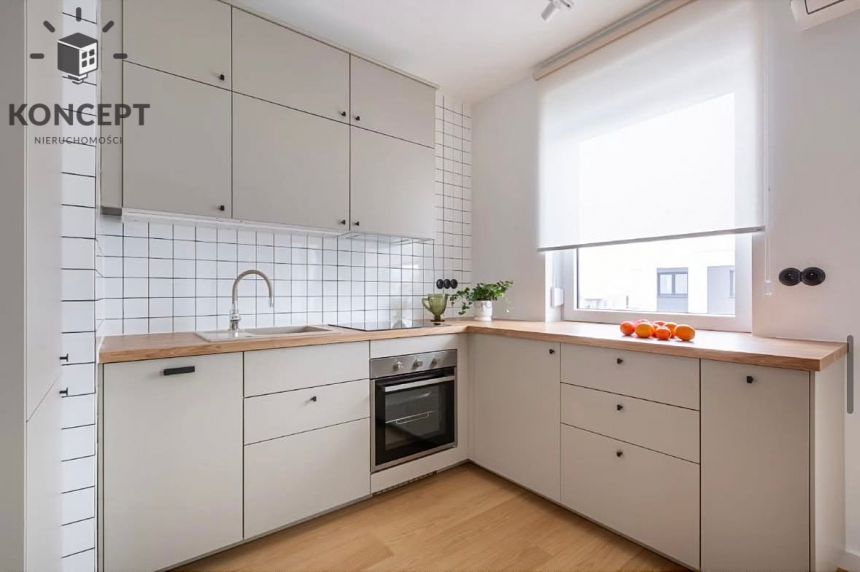 Stylowe 2-pok. mieszkanie | Balkon | Parking | Czartoryskiego miniaturka 2