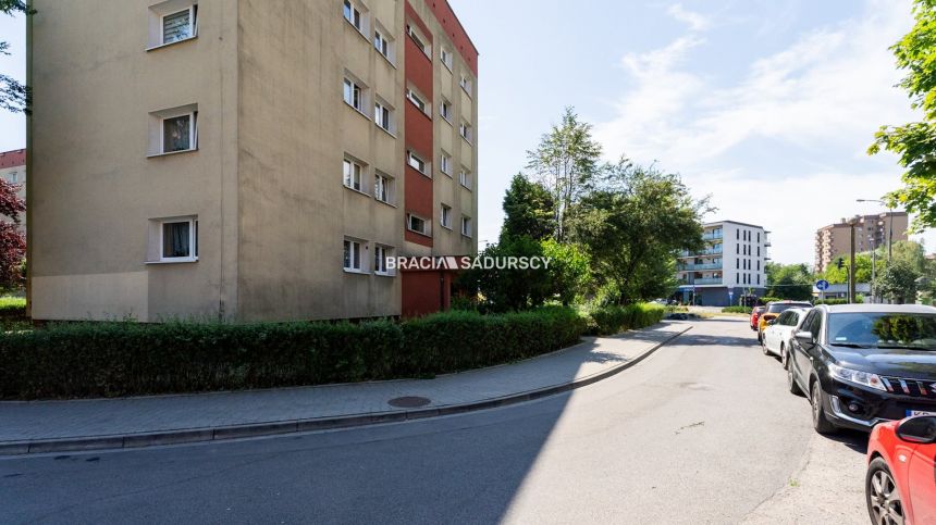 3-pok na Ruczaju/remont generalny/balkon/zielen miniaturka 17