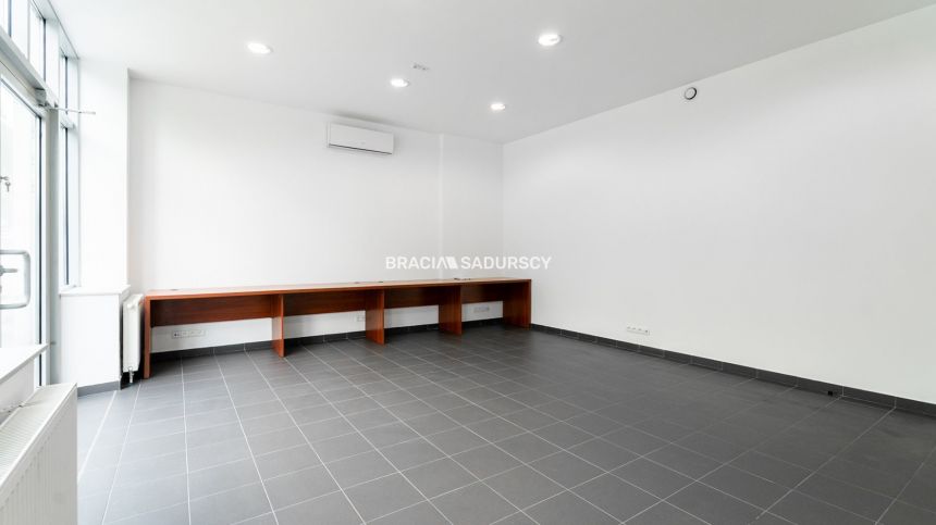 Nowy lokal 186 m² na parterze – Aleja Pokoju miniaturka 8