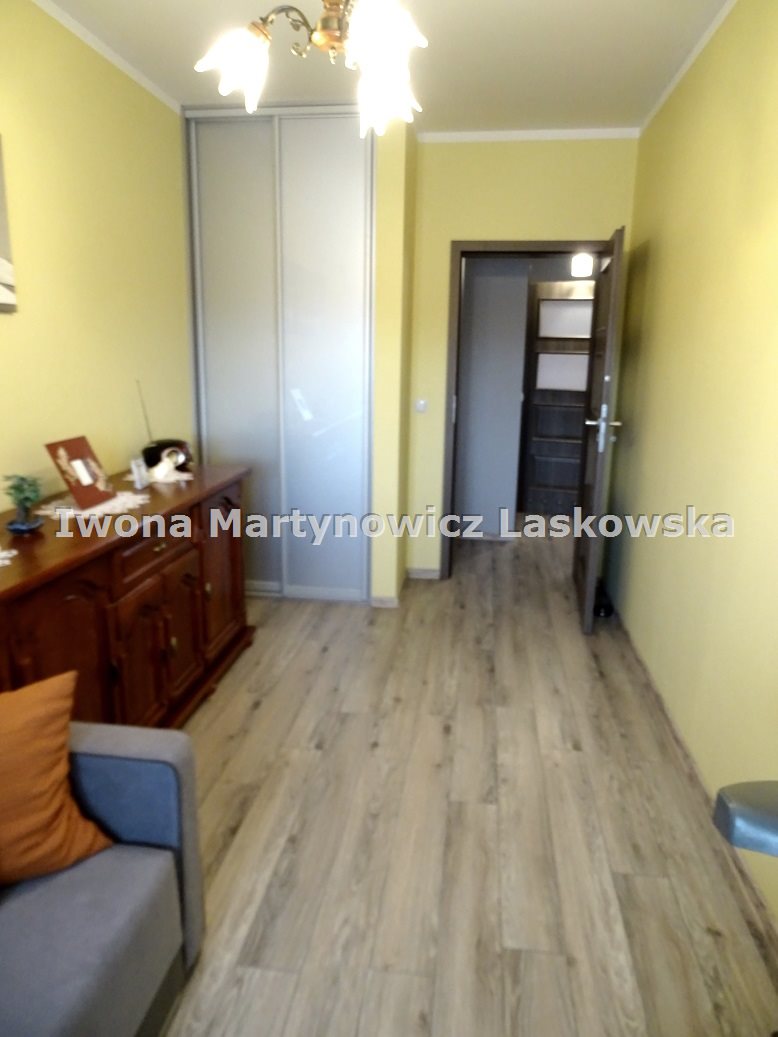 Gustowny apartament, parter, 3 pokoje,garaż, Obora miniaturka 9