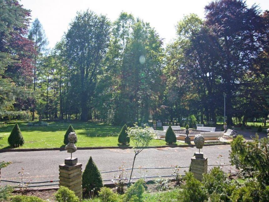 Obiekt  na sprzedaż, Kowary, 1500.00 m2 miniaturka 7