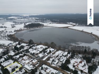 Działka budowlana 673m2 nad Jeziorem