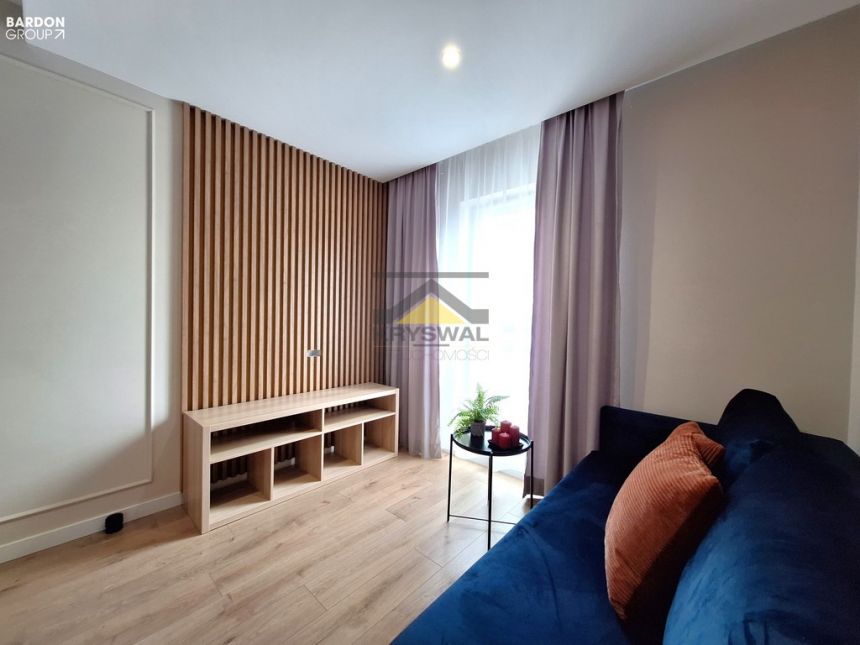 Apartament w centrum miasta!2pokoje,osobna kuchnia miniaturka 8