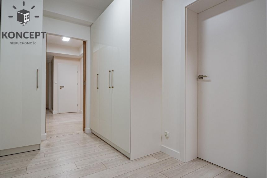 Apartament z tarasem w centrum miasta miniaturka 15