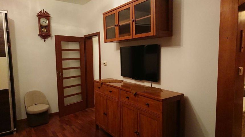 Ładna kawalerka blisko centrum miniaturka 20
