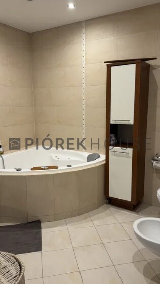 5-pokojowe mieszkanie na Ursusie miniaturka 8