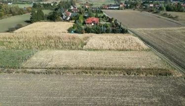 Na sprzedaż działka budowlana w miejscowości Chyża