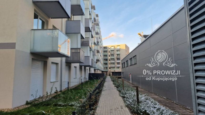 Lokal usługowy/Kawalerka/pod wynajem/dla studenta/Gaj/Balkon/Gotowa łazienka miniaturka 8