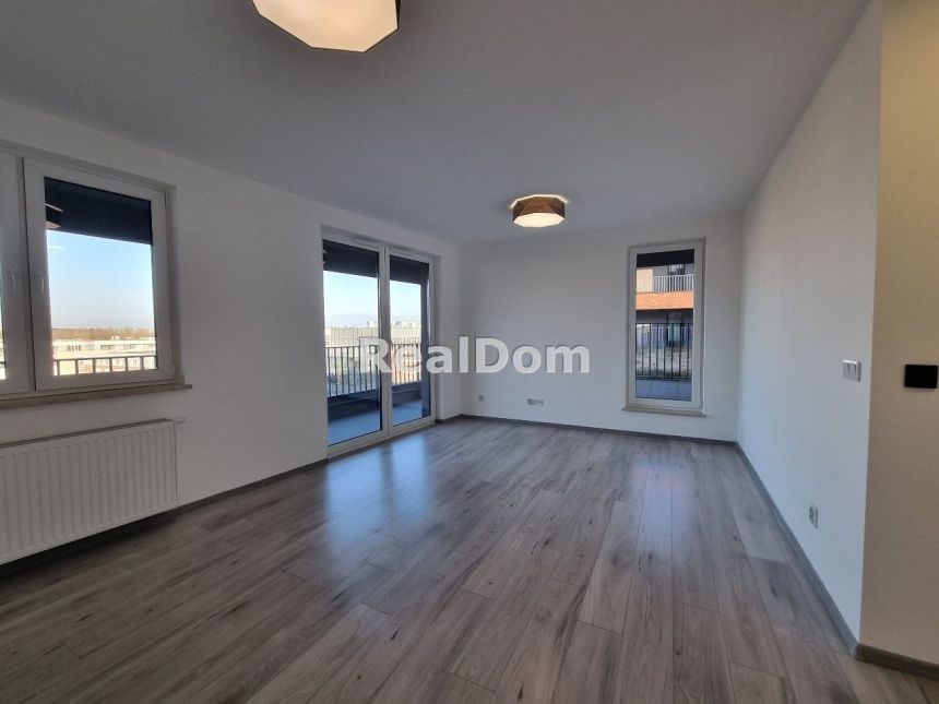 Apartament z balkonem i 2x tarasami na Zabłociu miniaturka 6