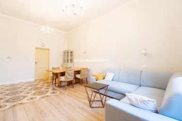 3 pokoje, 70m2 przy Kładce O.Bernatka i Pl.Wolnica