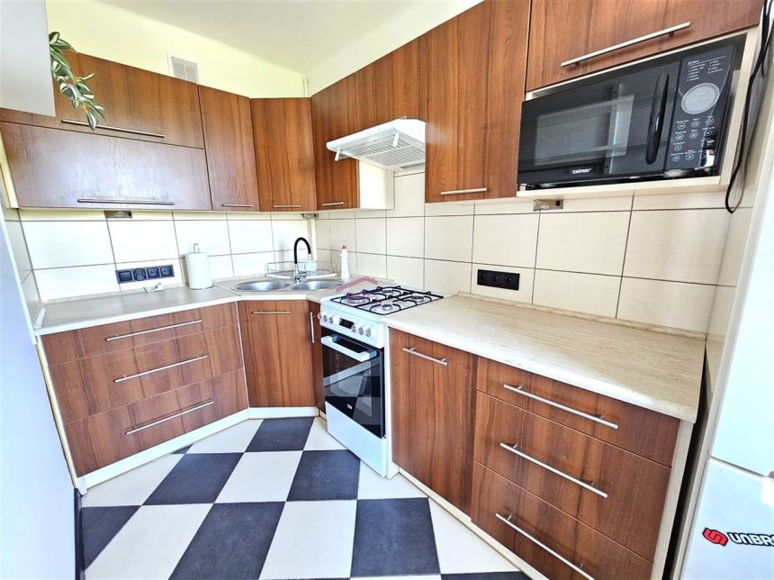 MIESZKANIE PO REMONCIE, OD RĘKI - PIERWSZY NAJEMCA miniaturka 10