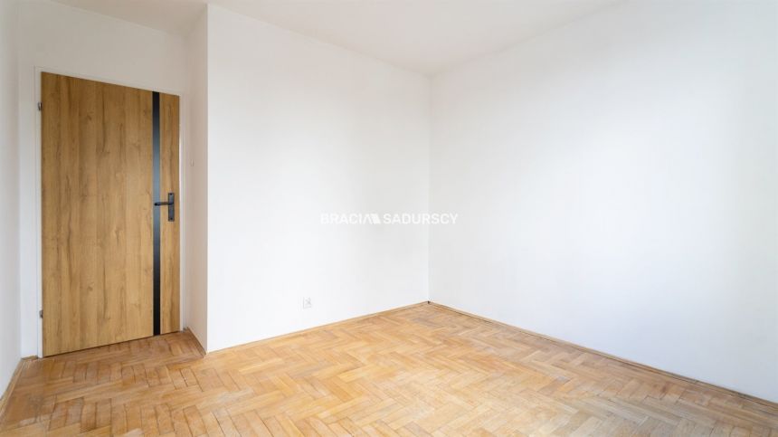 4 osobne pokoje, balkon, Rondo Mateczne 800 m miniaturka 4