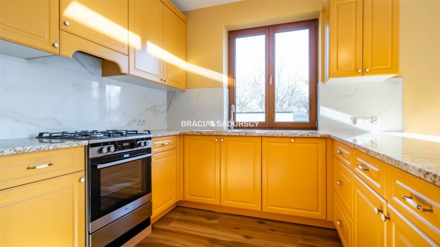 Wysoki Standard, 220 m2, 4,5 arowa dzaiłka, NOWY miniaturka 15
