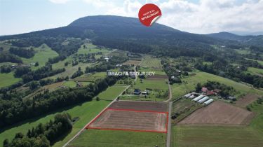 DZIAŁKA BUDOWLANA SZYK 60 ARÓW PŁASKA PROSTOKĄT