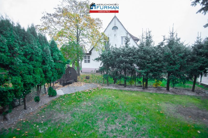 Dom w Pile na Osiedlu Górnym, skrajny szereg miniaturka 24