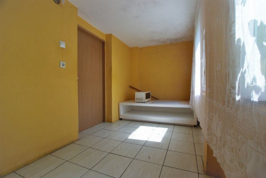 Dom Piekoszów 67 m2, działka 972 m2 miniaturka 9