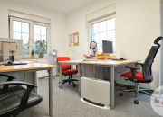 Dom z potencjałem * 11 pok. * 294 m² * parking miniaturka 2