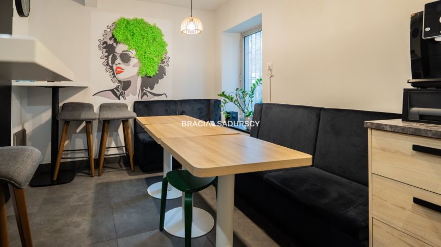 Budynek biurowy, 400m2 miniaturka 8