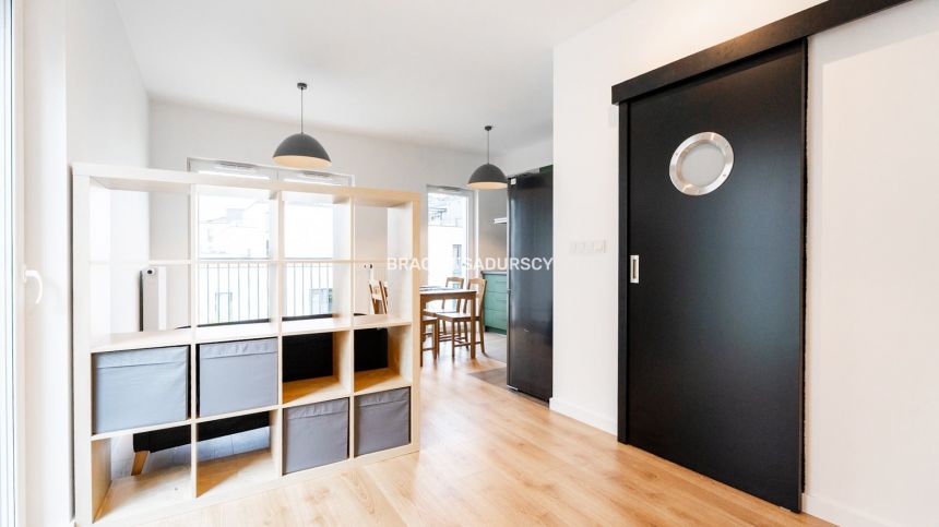 fajne 2 pokojowe na Zabłociu miniaturka 5