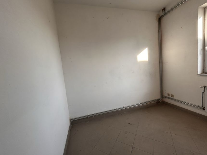 Częstochowa, ul. Św. Rocha/Ikara | Lokal usługowy miniaturka 8
