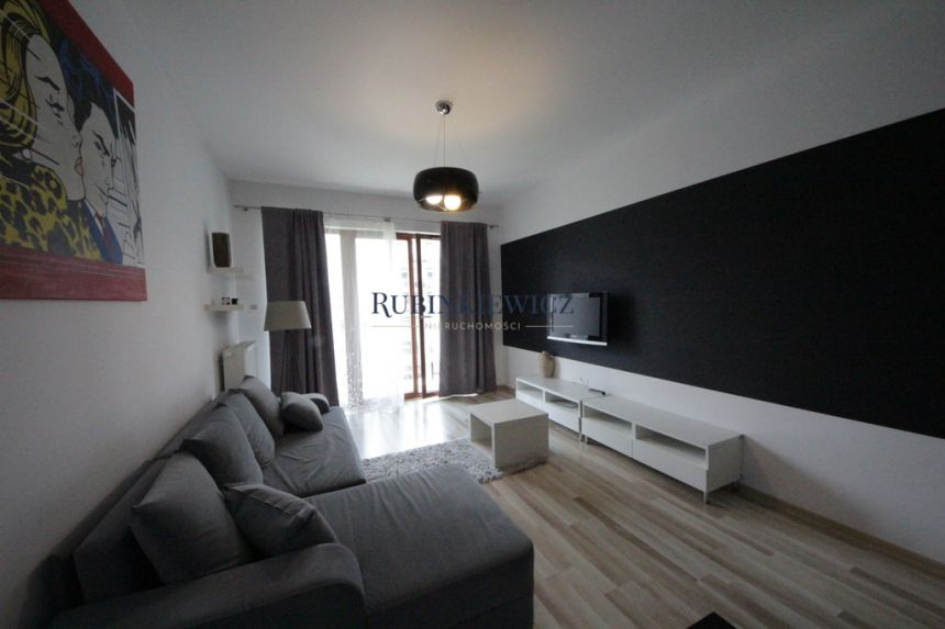 Komfortowy apartament 2 pokoje ul. Rydygiera miniaturka 2