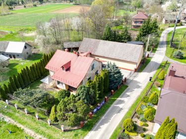 Zadbany dom 150 m2, budynek gospodarczy, garaż