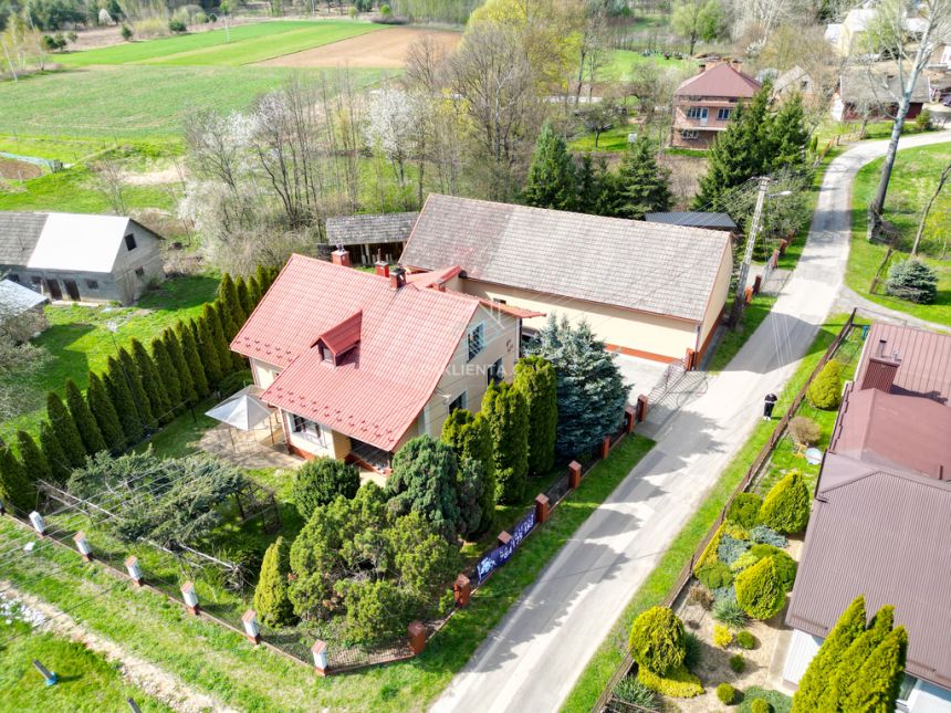 Zadbany dom 150 m2, budynek gospodarczy, garaż miniaturka 5