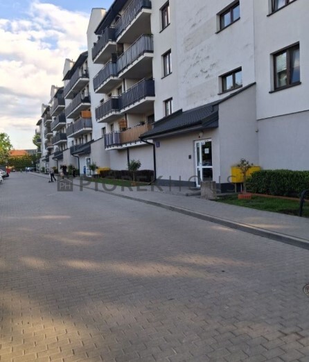 3-pokojowe mieszkanie w Markach miniaturka 7