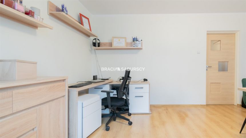 3 pok 58m2 Bieńczyce Blisko Placu Centralnego miniaturka 14