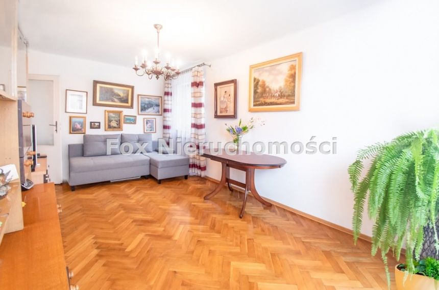 Zadbane 2 pokoje z balkonem w niskim bloku miniaturka 2